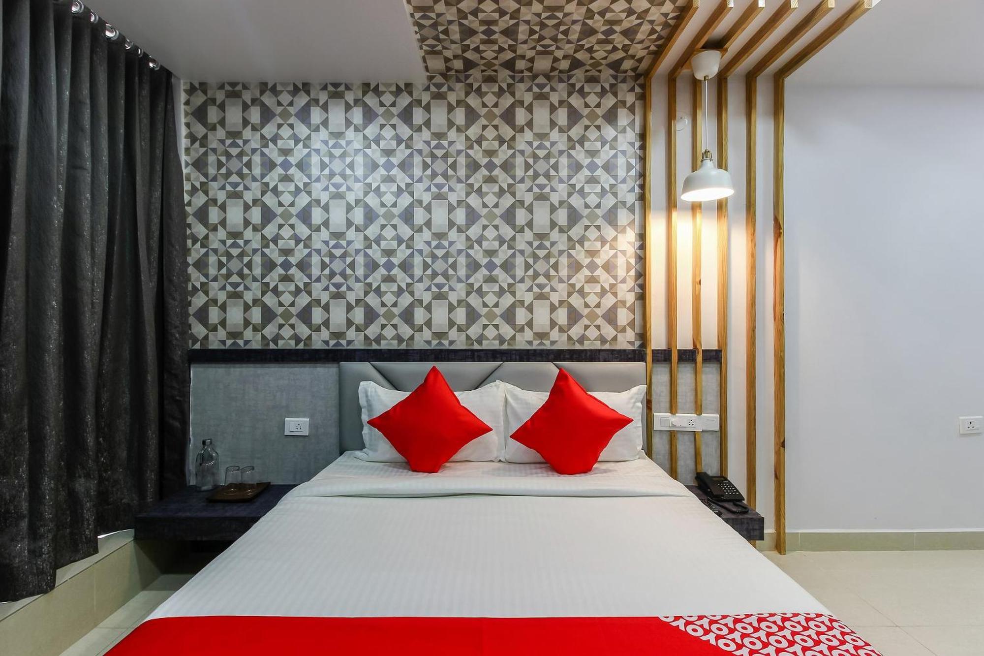 Super Capital O Hoysala Inn Secunderabad Exterior photo